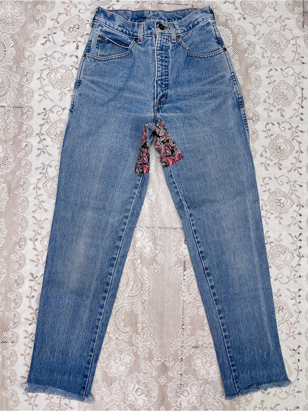 Lands’ End | 2006 Curvy Light-Wash High-Rise Straight Distressed Upcycled Jeans